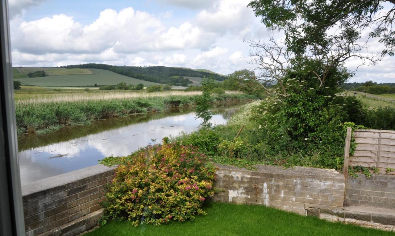 Riverside Holiday Park Vila Amberley  Exterior foto